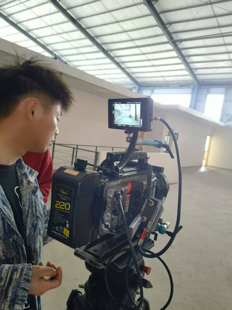 新昌县电商产品视频拍摄制作：小成本也能产出高质感内容？